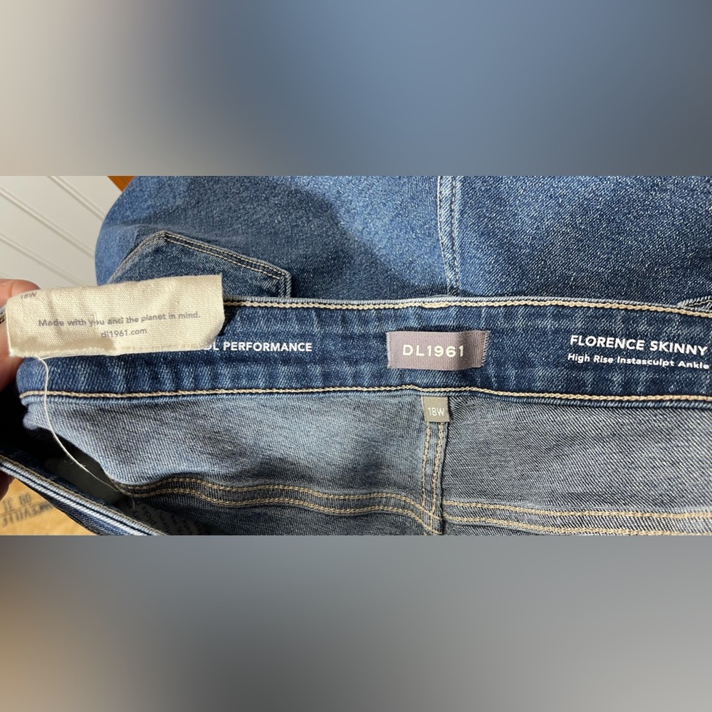 Dl1961 Jeans nwt sz 18 & 20 Florence Skinny high rise insta sculpt ankle. - Picture 7 of 10